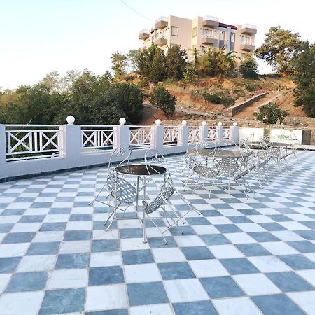 The Sky Imperial Pavoreal Jungle Resort Kumbhalgarh Extérieur photo