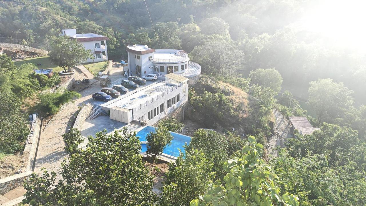 The Sky Imperial Pavoreal Jungle Resort Kumbhalgarh Extérieur photo