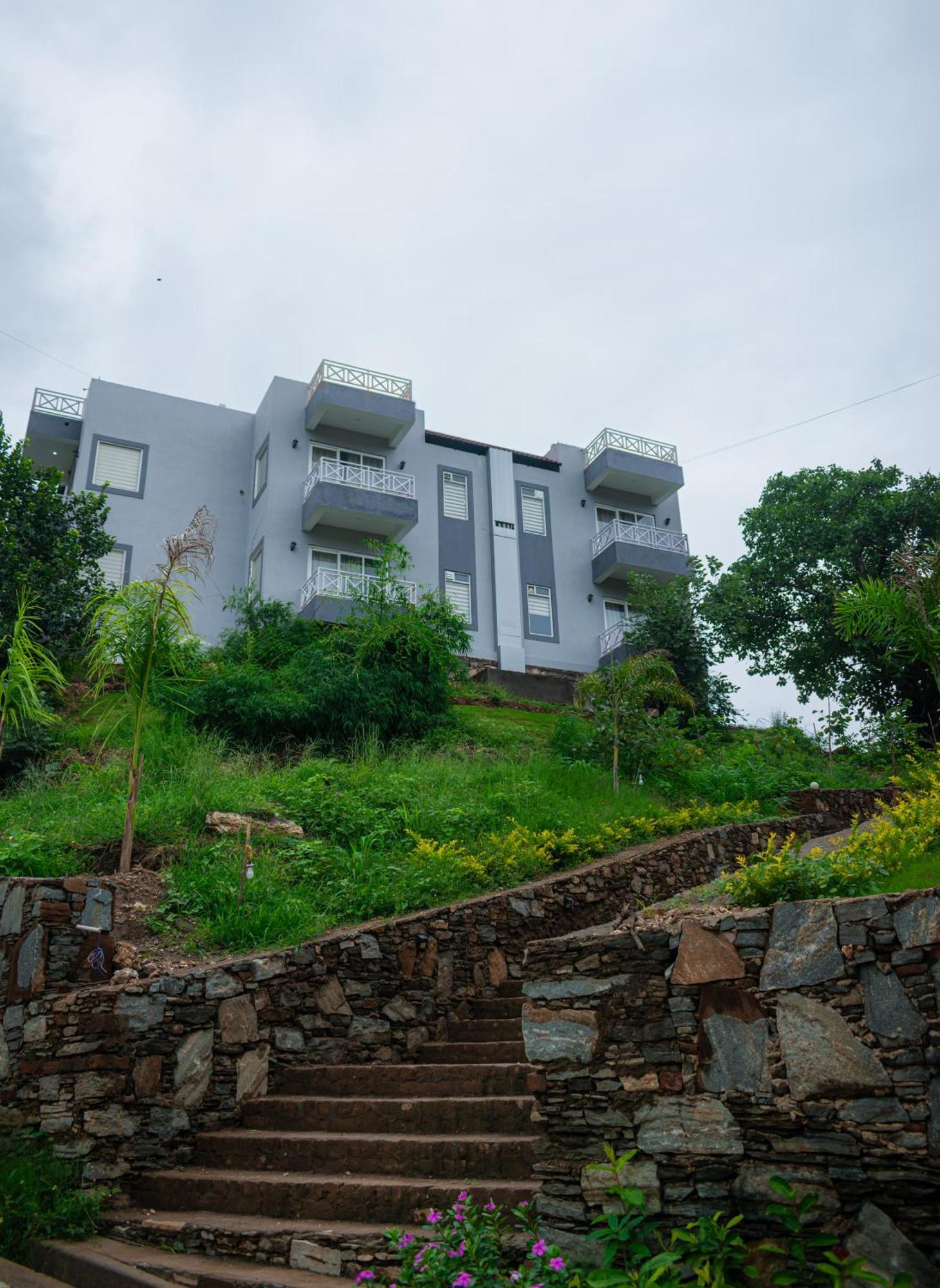 The Sky Imperial Pavoreal Jungle Resort Kumbhalgarh Extérieur photo